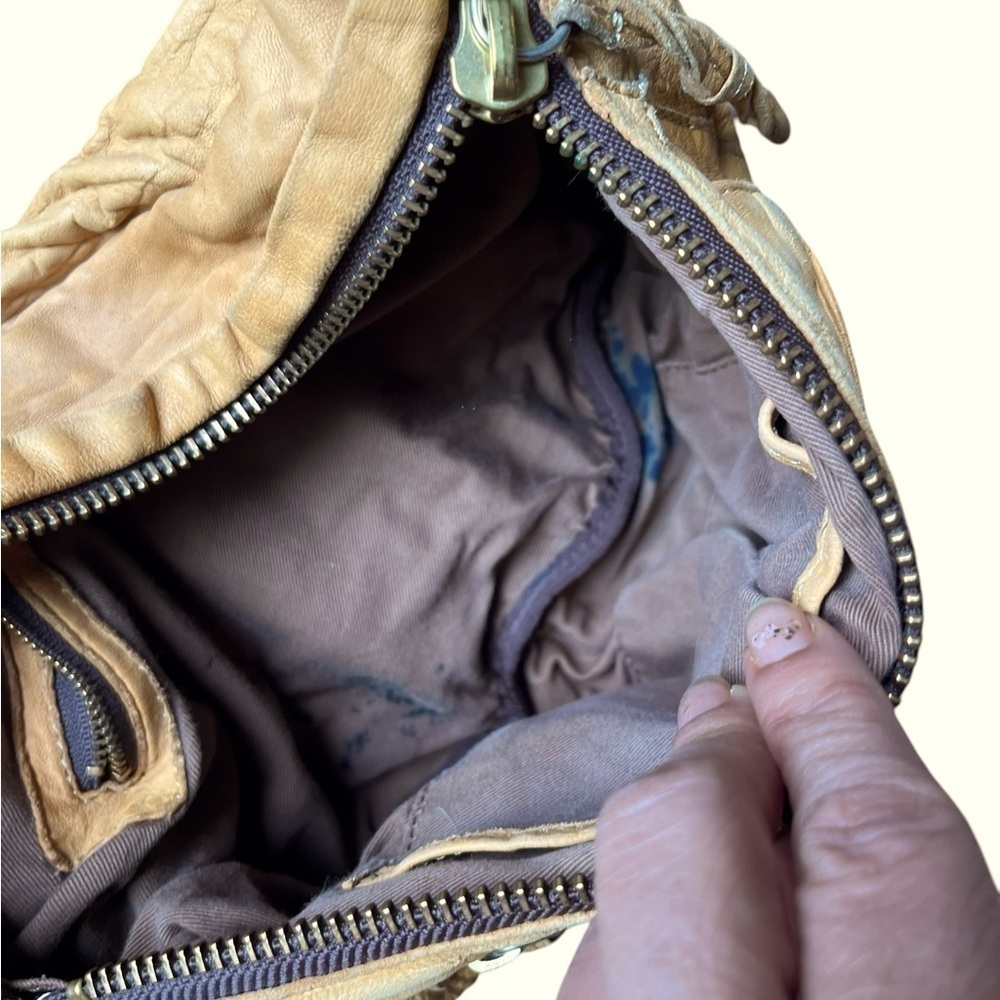 Creed  Crossbody leather OS. - Picture 4 of 8